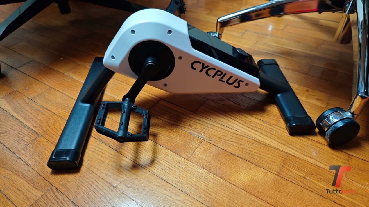 Recensione Cycplus DC1, trasforma le ore alla scrivania in allenamento
