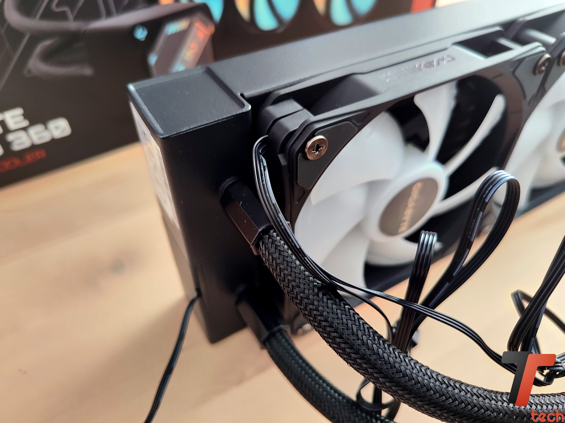 Gigabyte Gaming 360 7