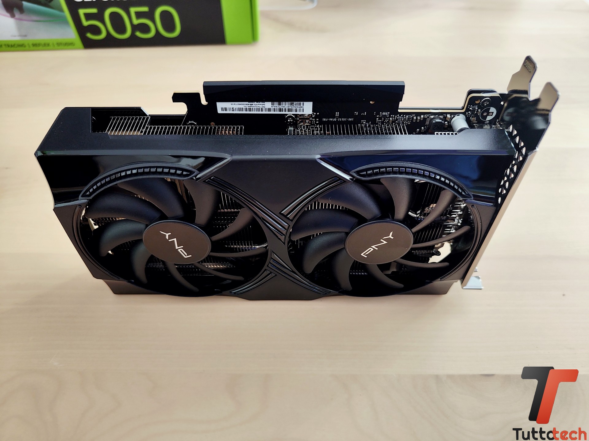 PNY GeForce RTX 5050 8 GB 15