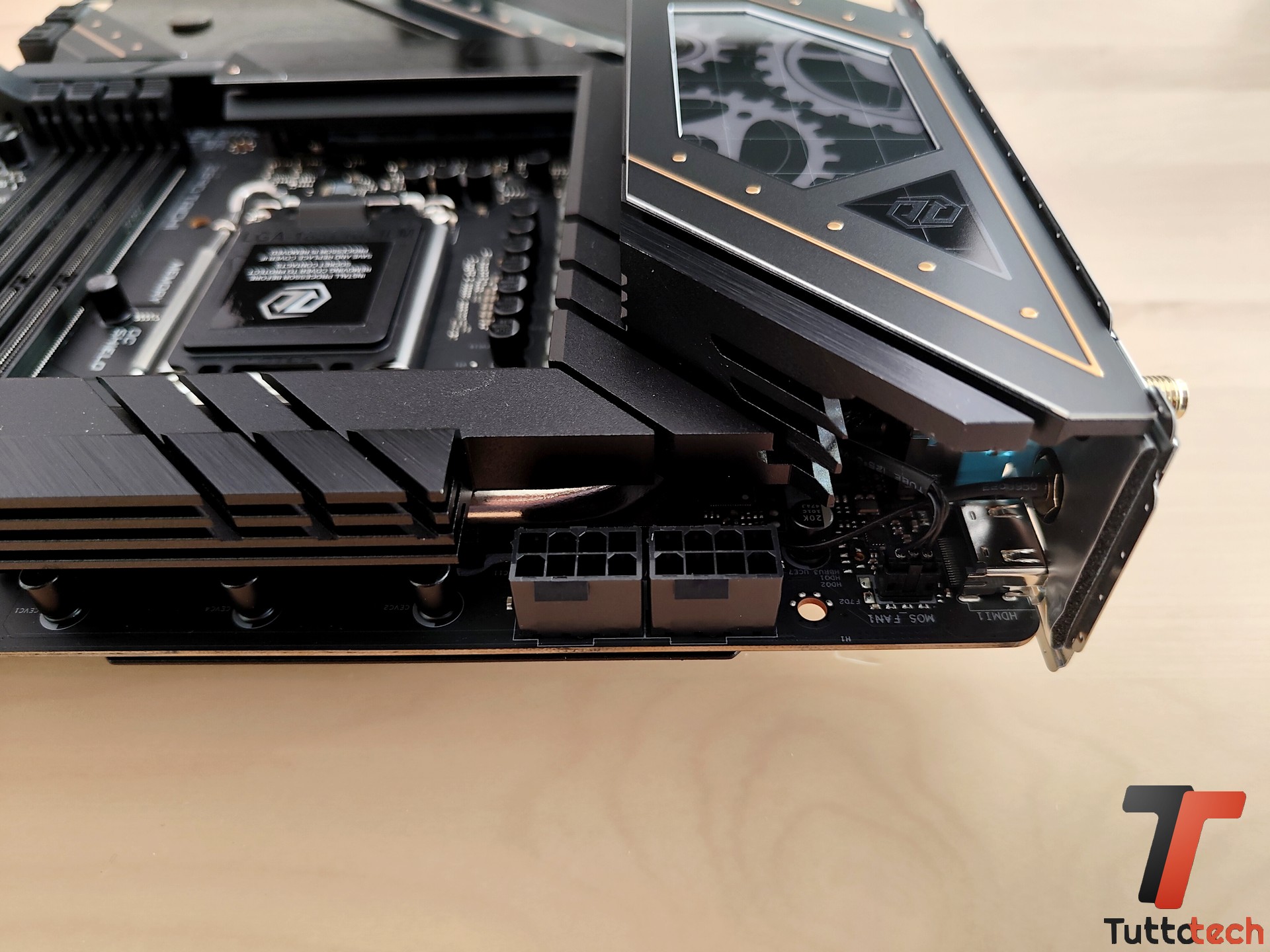 ASRock Z890 Taichi 7