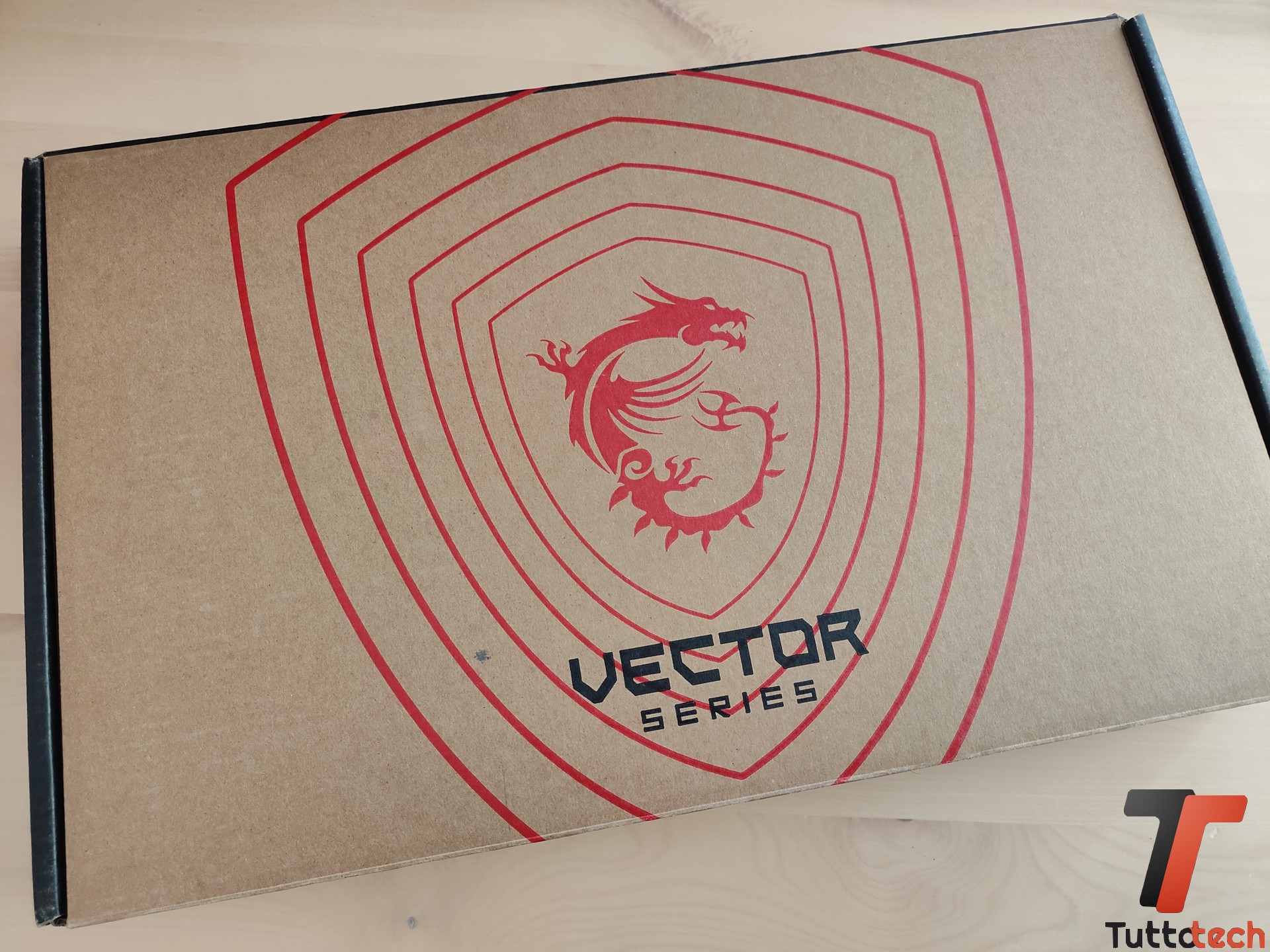 Recensione MSI Vector 16 HX AI: è il notebook con GeForce RTX 5080 perfetto per giocare 17