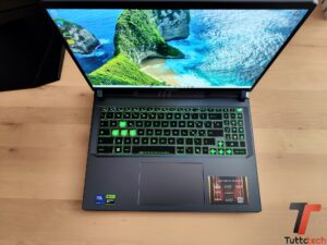 MSI Vector 16 HX AI 21