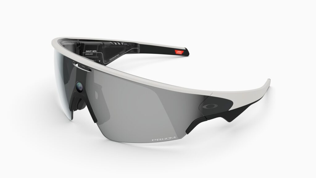 Gli occhiali smart Oakley Meta Vanguard sono acquistabili da oggi in Italia 13