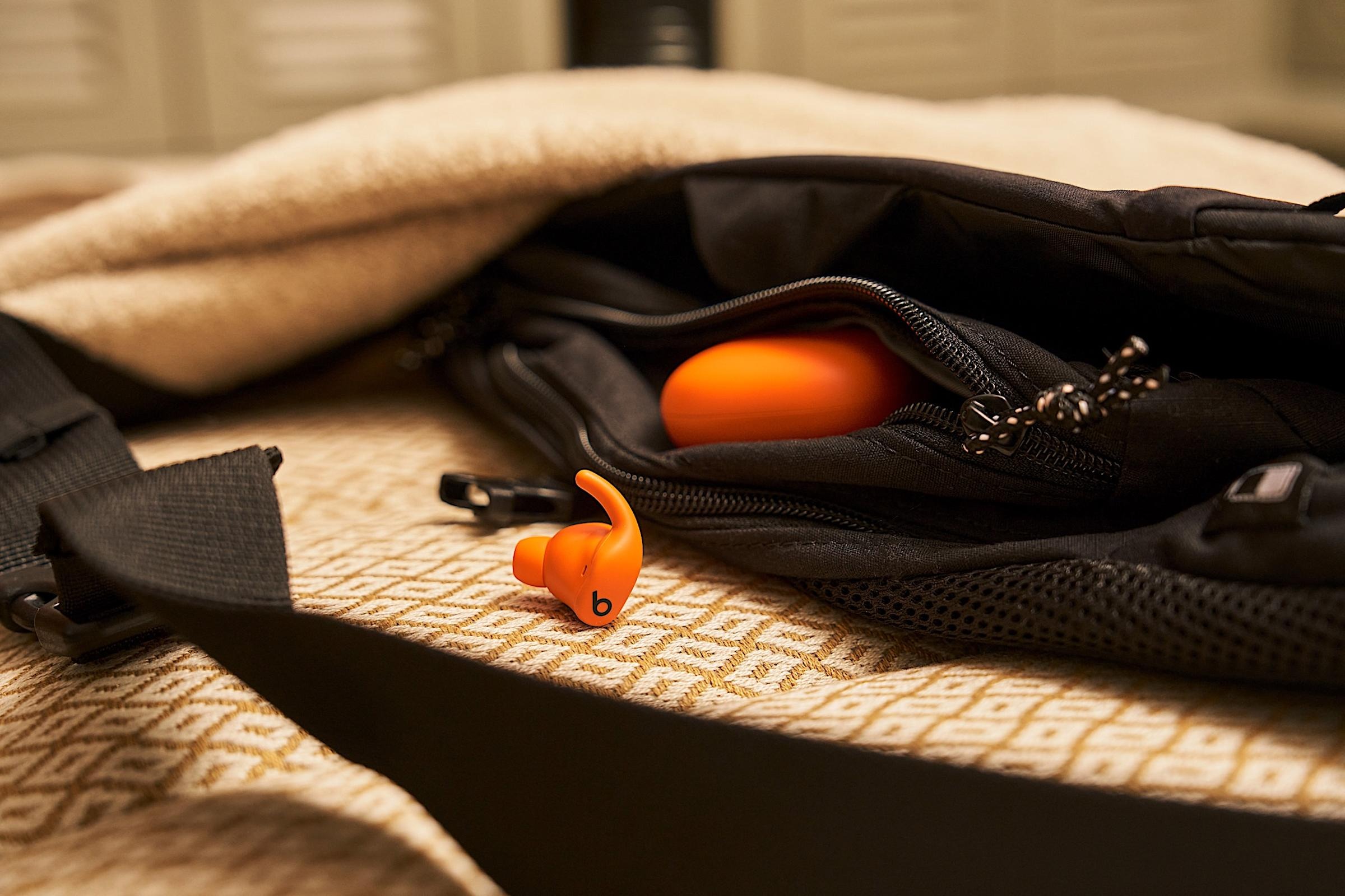 apple powerbeats fit