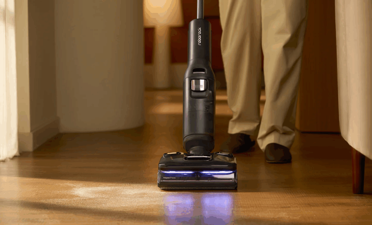 Pulizia con vapore o acqua calda: Roborock F25 Ultra debutta in offerta lancio