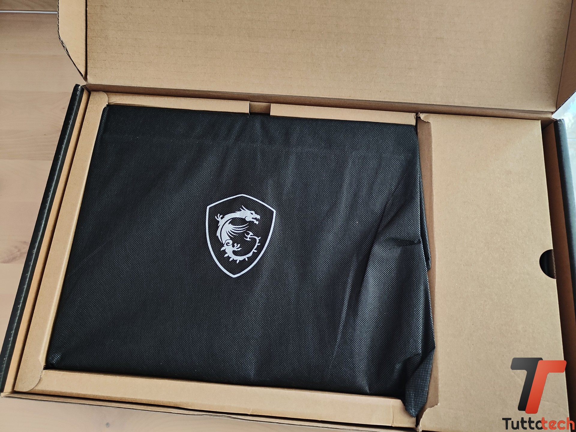 Recensione MSI Vector 16 HX AI: è il notebook con GeForce RTX 5080 perfetto per giocare 18