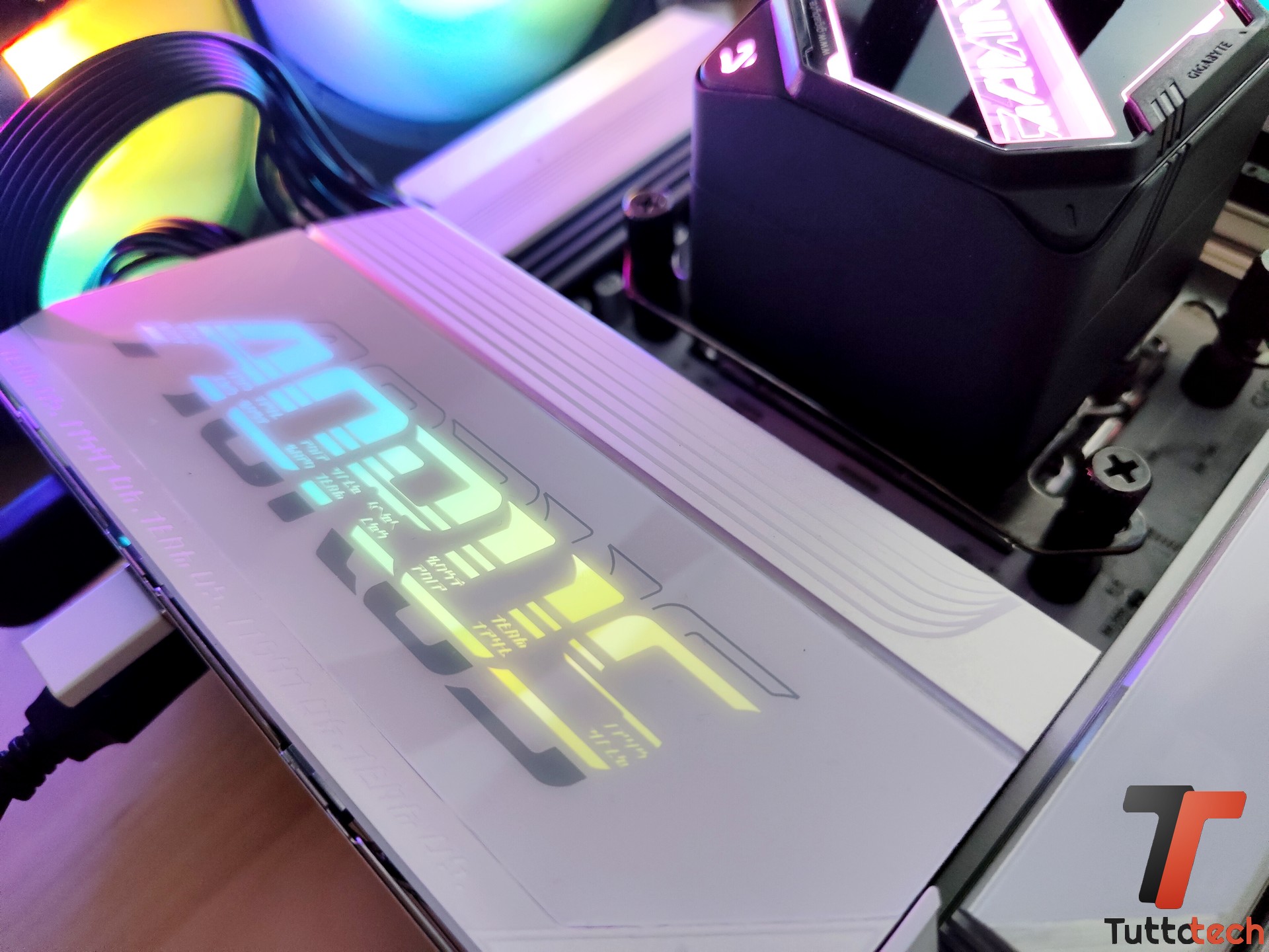 Gigabyte X870E AORUS PRO X3D ICE 29