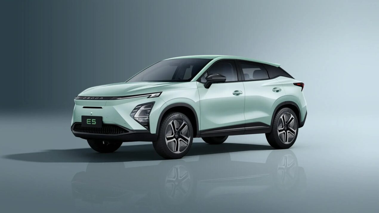 Chery anticipa la concorrenza e svela la sua batteria allo stato solido con 1.500 km di autonomia potenziale