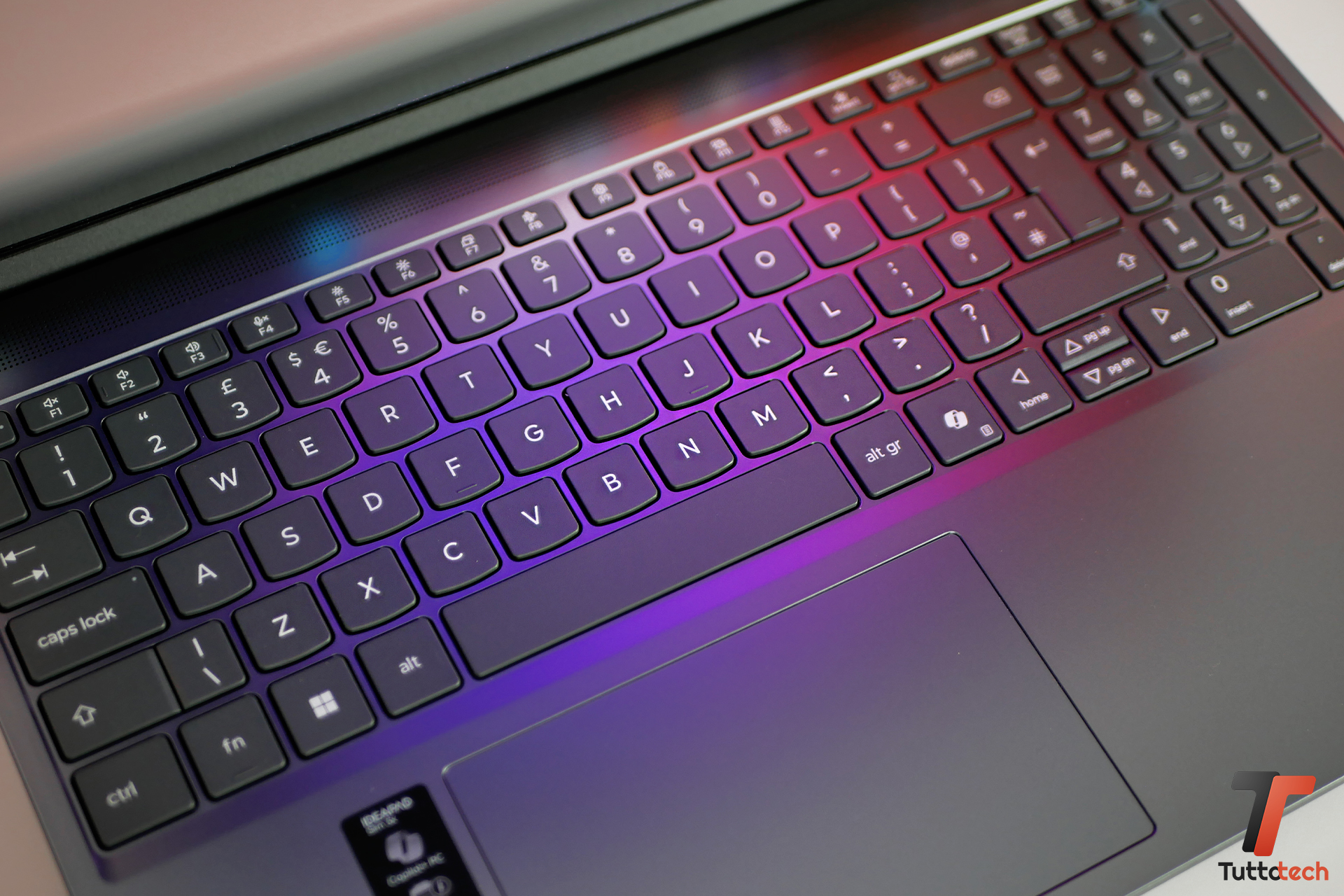 Recensione Lenovo IdeaPad Slim 3X: Snapdragon X e Windows trovano la loro quadra 7