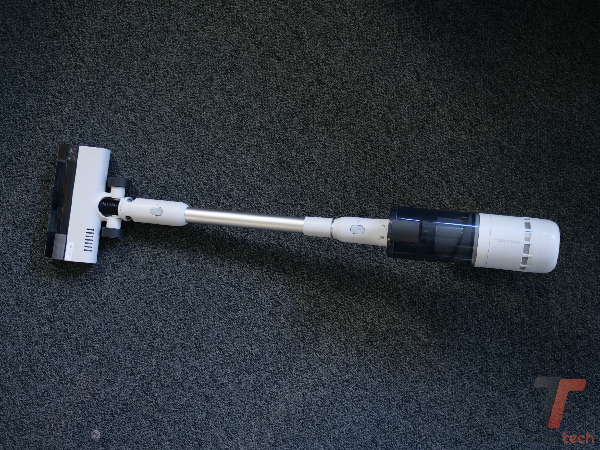 Recensione Roborock H60 Hub: tra tubo telescopico e stazione è comodo e pratico 18