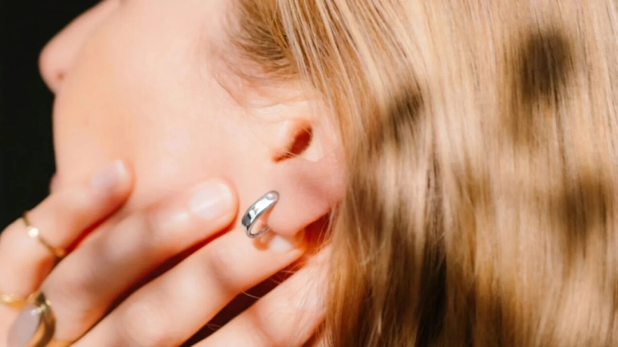 Lumia 2 porta il monitoraggio smart all'orecchio analizzando il flusso sanguigno