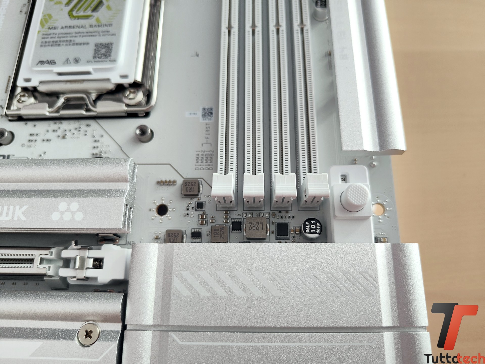 MSI MAG X870E TOMAHAWK MAX WIFI PZ 12