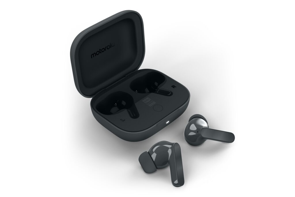 Motorola annuncia le Moto Buds Bass, cuffie economiche con ANC e tanta autonomia 3