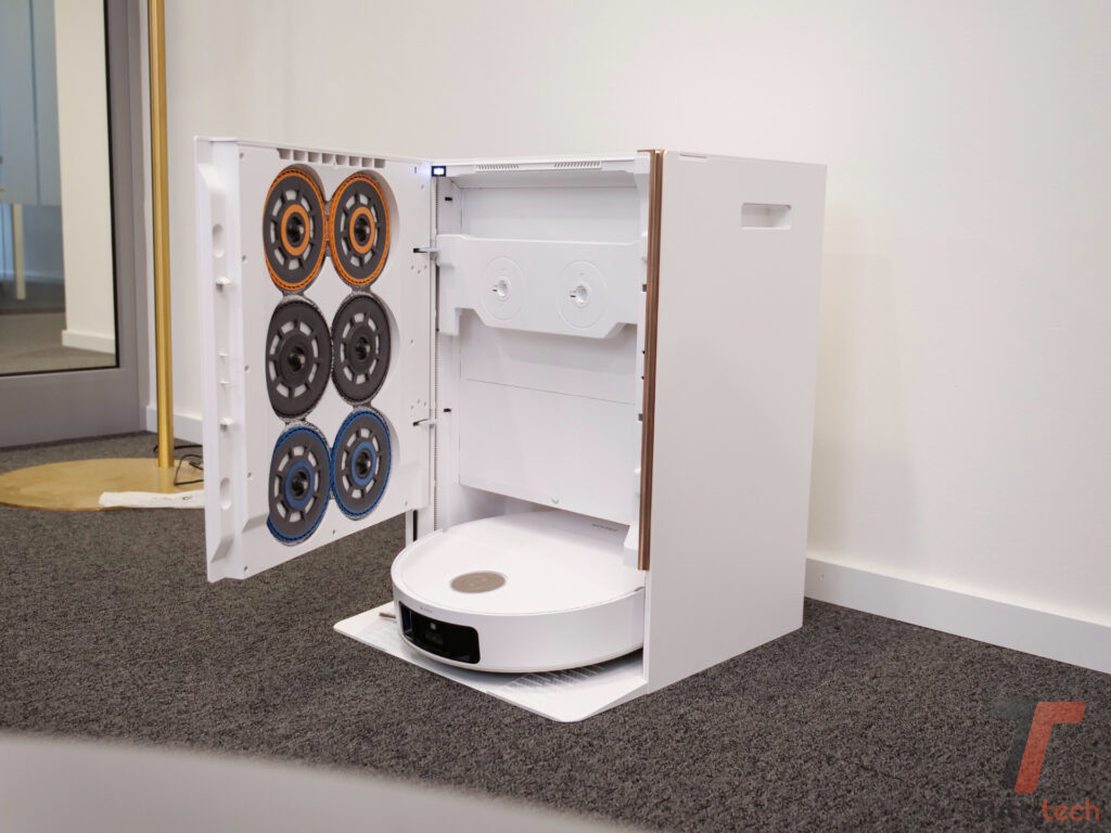 Recensione Dreame Matrix10 Ultra: il primo robot con i mop intercambiabili, per ogni tipo di pavimento 3