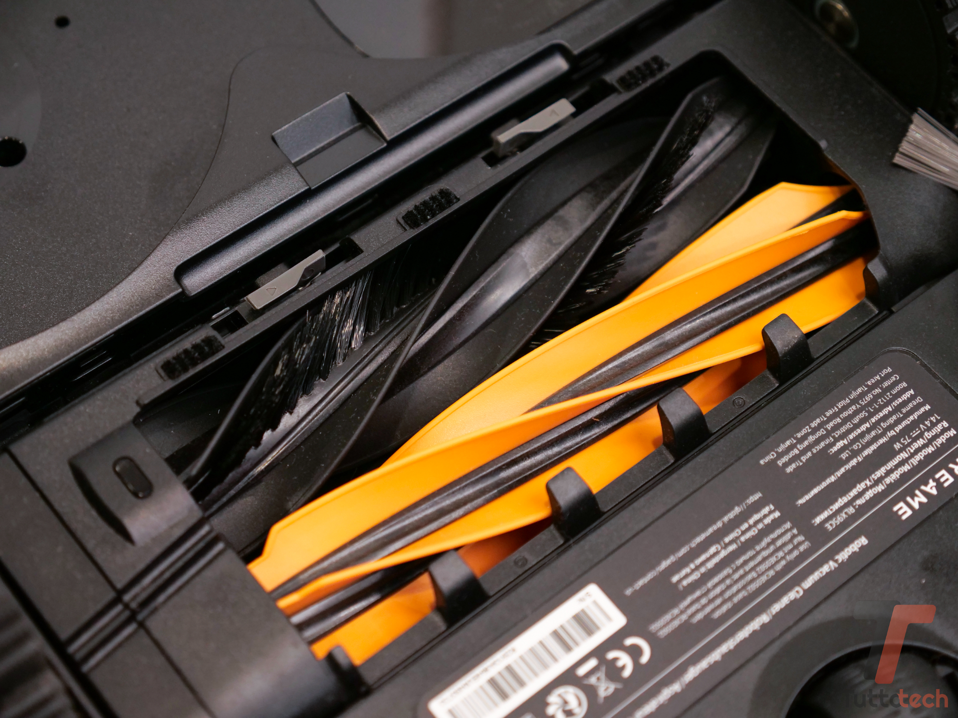 Recensione Dreame Matrix10 Ultra: il primo robot con i mop intercambiabili, per ogni tipo di pavimento 19