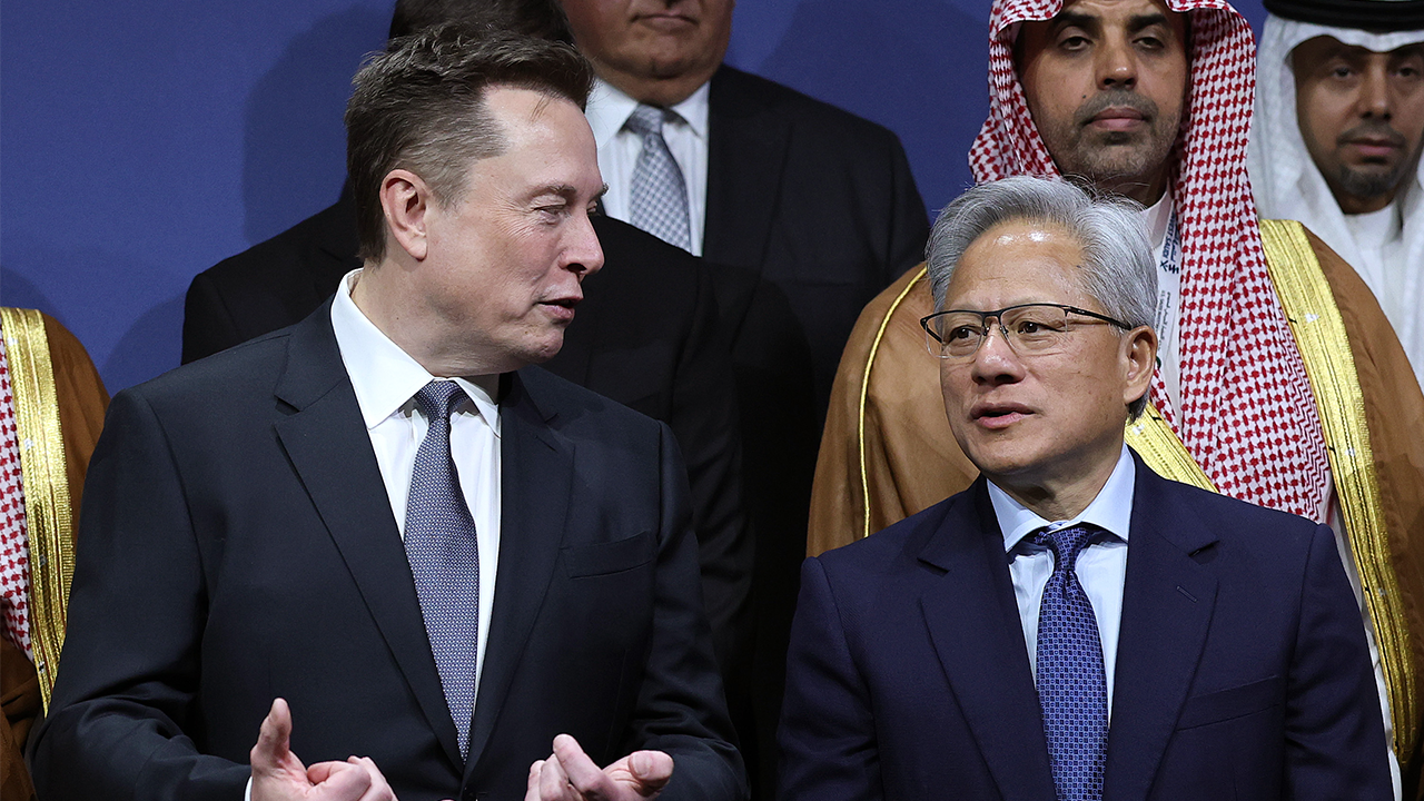 Elon musk jensen huang forum investimenti arabia saudita