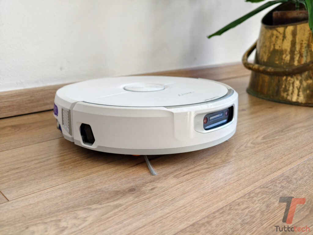 Abbiamo provato il Narwal Flow con base compatta: vale la pena spendere un po' di più? 9