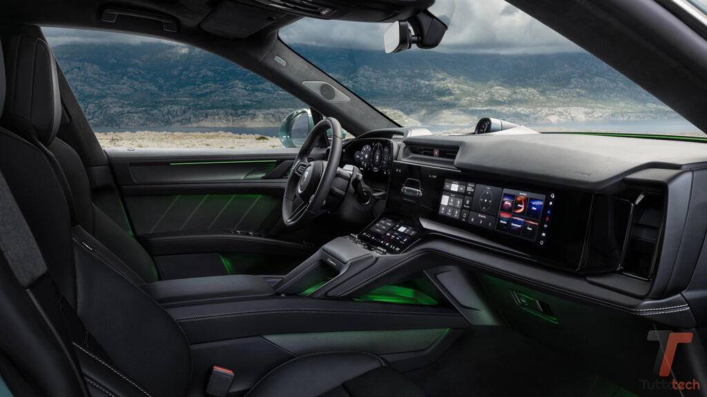 Nuova Porsche Cayenne elettrica: 1.156 CV di pura potenza 10