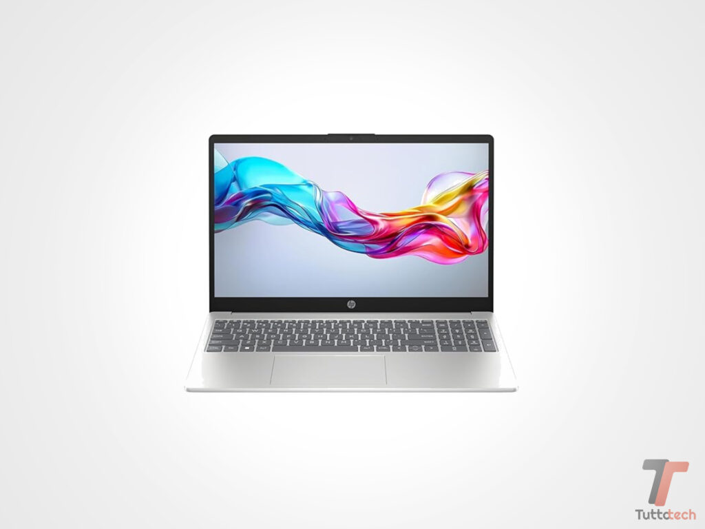 Notebook HP Laptop 15 in offerta: 16 GB di RAM e i5 di 13ª gen a ottimo prezzo 9