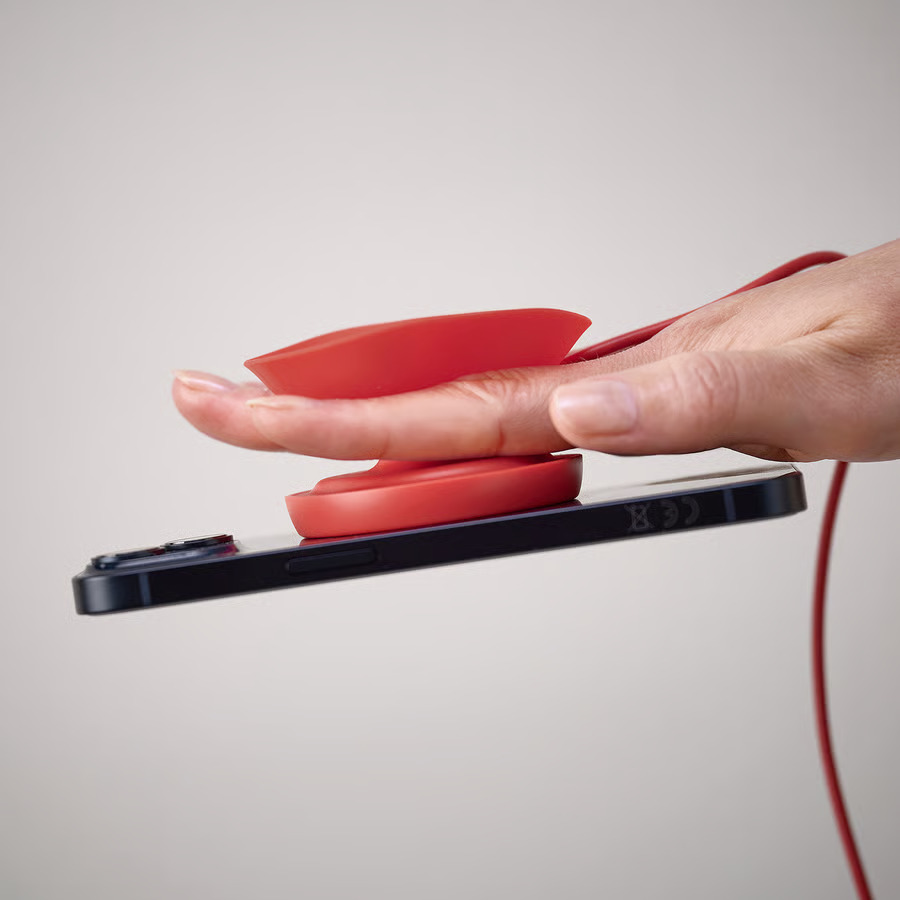 IKEA lancia Västmärke: tre nuovi caricabatterie wireless di design con certificazione Qi2 3