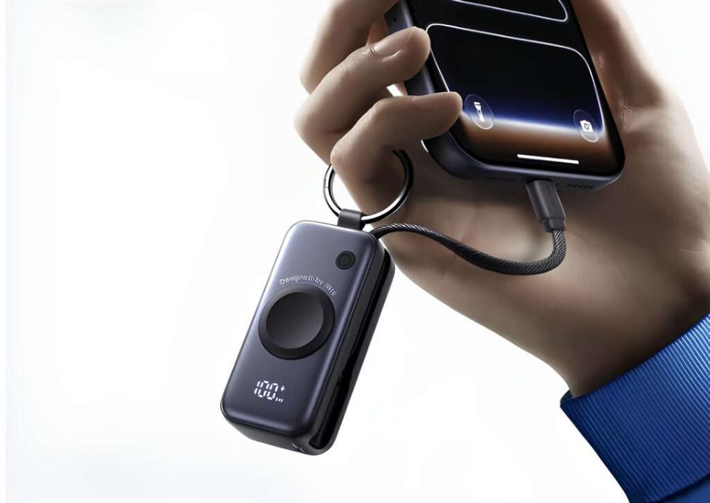 INIU Power Bank formato Portachiavi: soluzione di ricarica 3-in-1 che sta in tasca e costa poco 5
