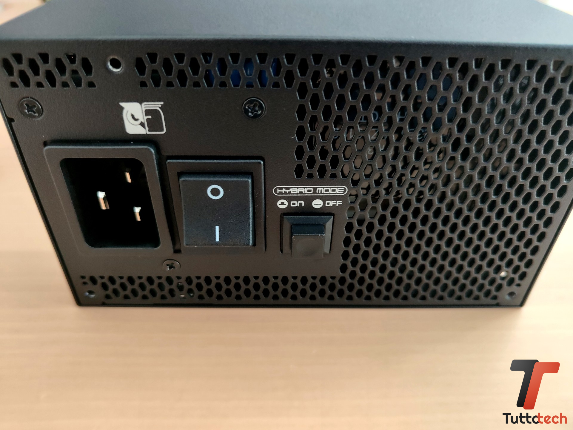 Seasonic PRIME TX-1600 Noctua Edition-tt-19