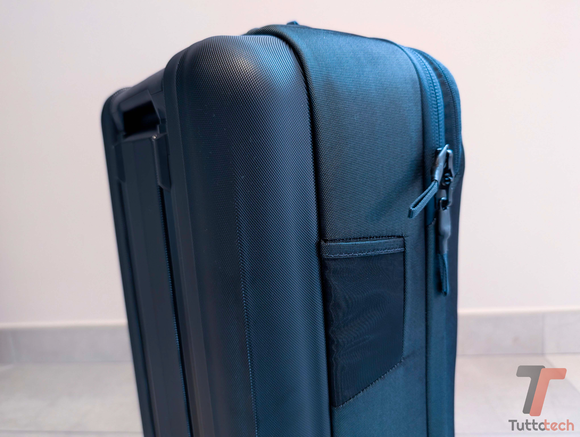 Thule Subterra 2 trolley