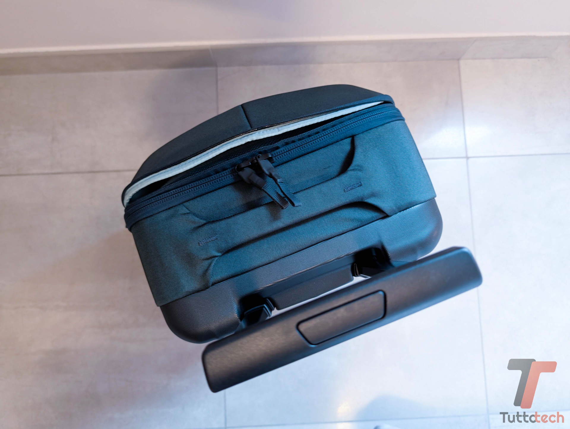 Thule Subterra 2 trolley