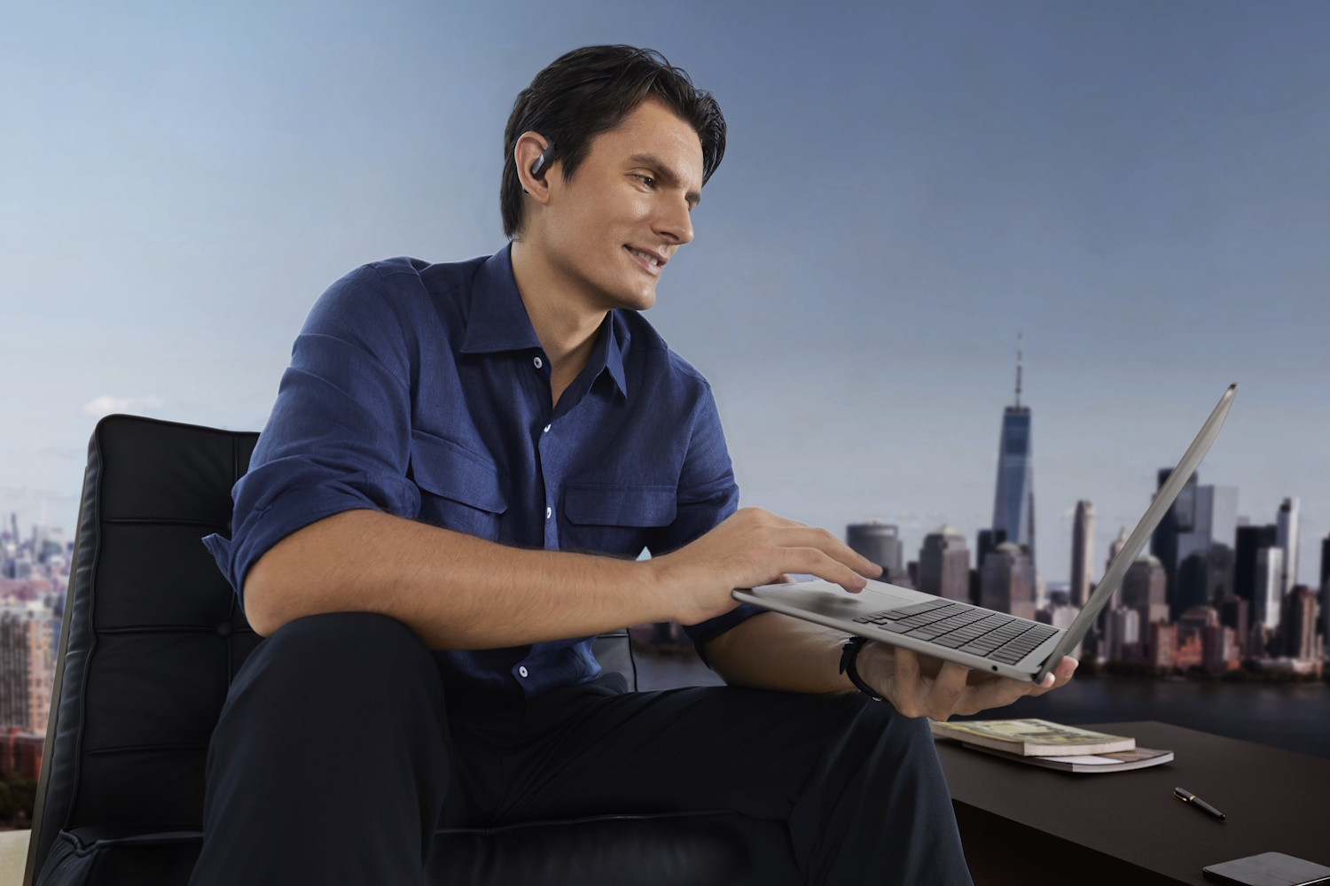 Shokz presenta le rivoluzionarie OpenFit Pro, cuffie wireless open-ear con riduzione del rumore 6