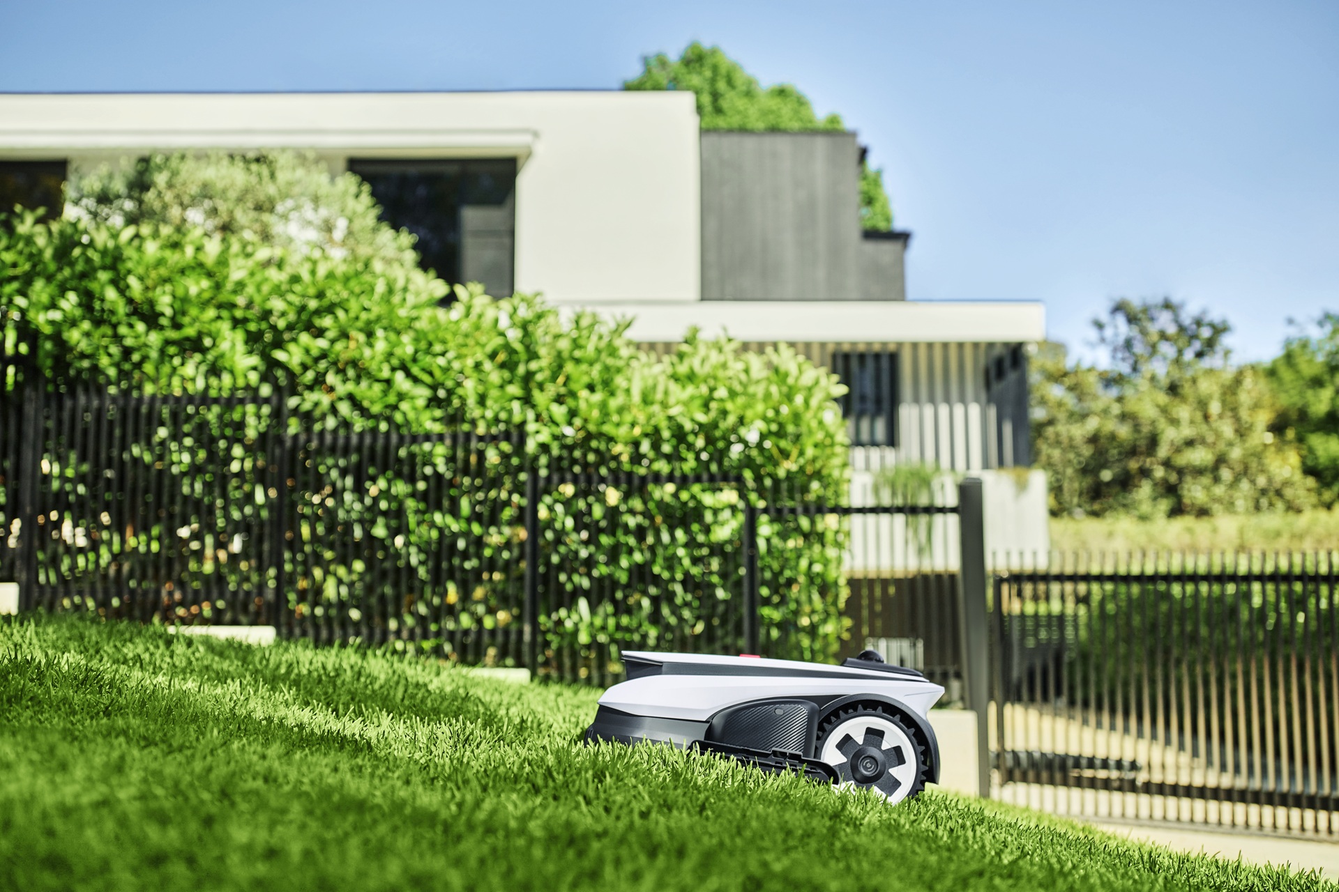 ECOVACS al CES 2026 con una nuova brand identity e tante novità per interni ed esterni 9