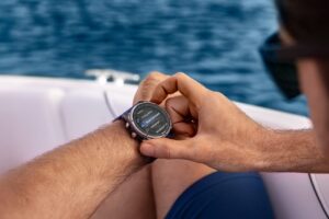 Garmin quatix 8 Pro ufficiale: anche Fenix 8 Pro ha la sua "versione acquatica" 1