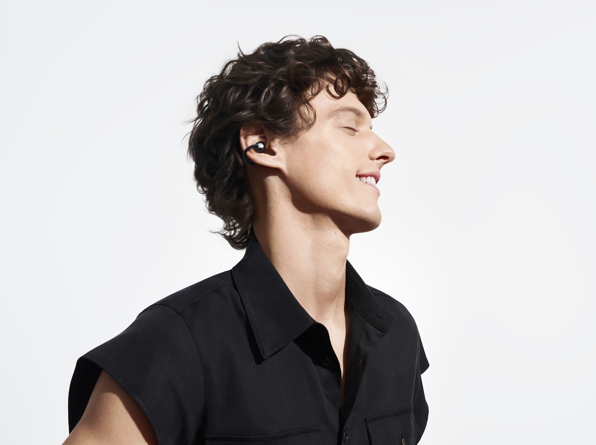 Esordio italiano per HUAWEI FreeClip 2, le nuove cuffie wireless che uniscono comfort e innovazione 2