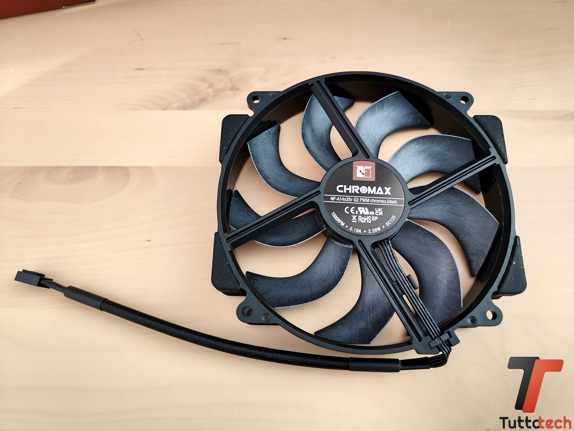 Noctua NF-A14x25 G2 chromax.black-tt-8