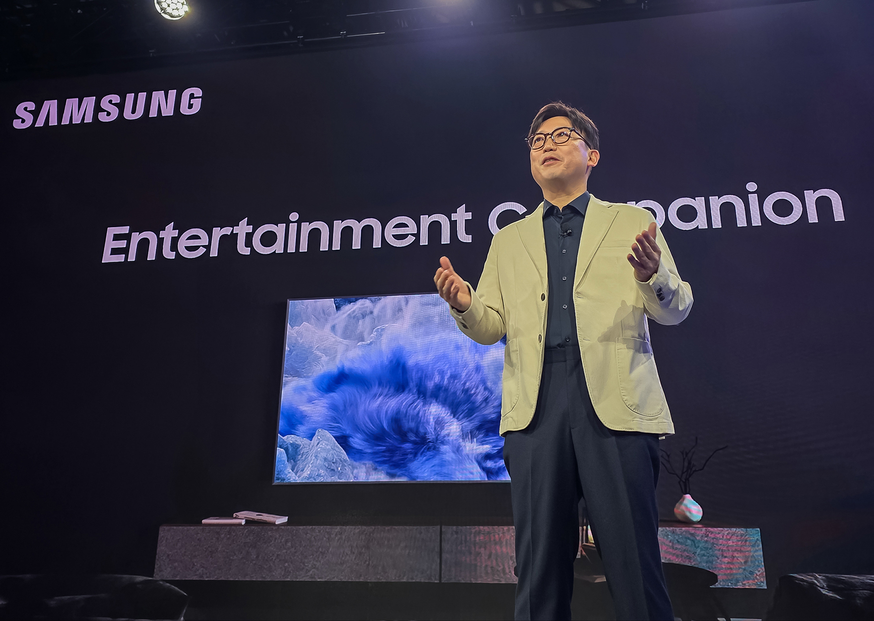 Samsung - CES 2026 - Entertainment Companion