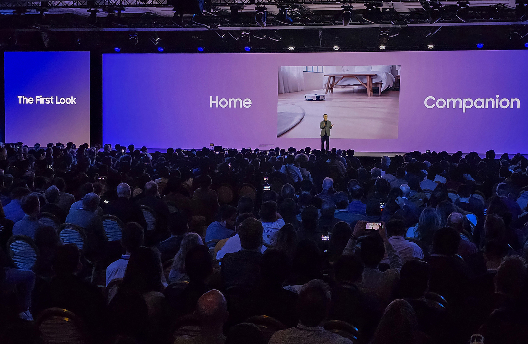 Samsung - CES 2026 - Your companion to AI living tris