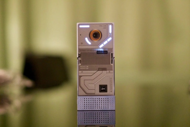 Amazfit presenta due concept al CES 2026: Helio Glasses e V1TAL Food Camera 6