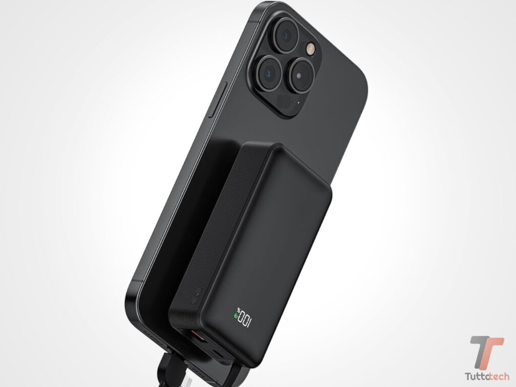 Sconto del 50% su Amazon per questo mini Power Bank da 10.000mAh: meno di 10€ con l'offerta di oggi 4