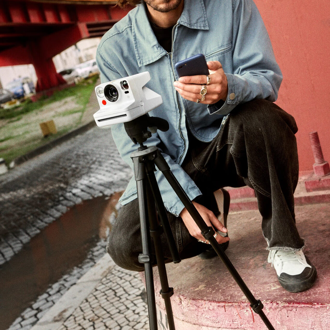 Polaroid Now+ Generation 2 in offerta: la fotocamera istantanea scende a 99€ su Amazon