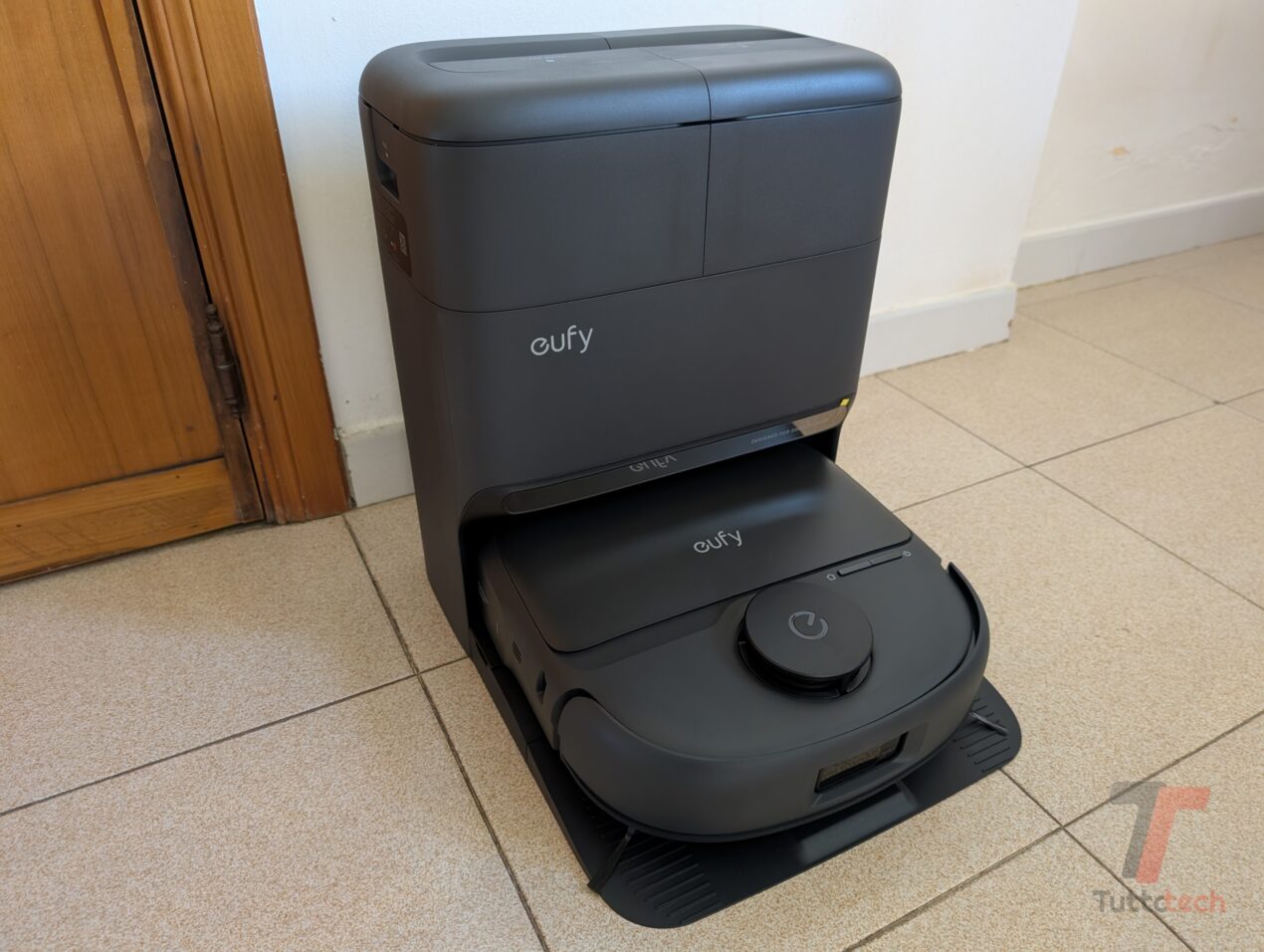 Recensione Eufy Omni C28: un robot tuttofare dal prezzo giusto