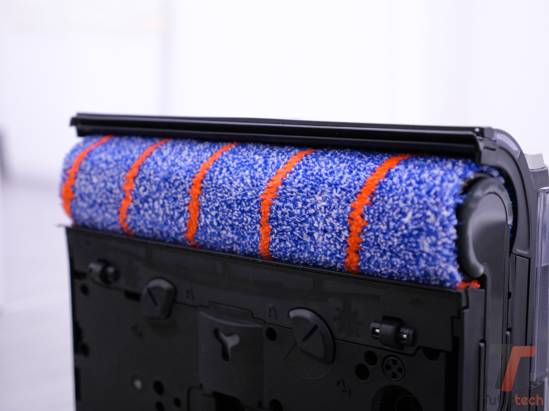 Recensione Tineco Floor One S9 Master: acqua calda, spruzzo integrato e pulizia di livello 6