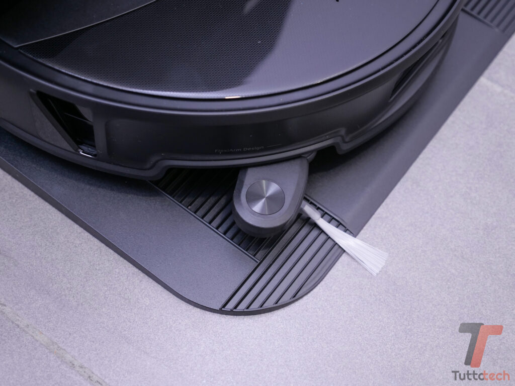 Roborock raddoppia le promozioni di primavera: Saros 20 X e Qrevo Curv 2 FlowX protagonisti 3