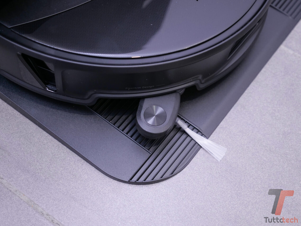 Roborock raddoppia le promozioni di primavera: Saros 20 X e Qrevo Curv 2 FlowX protagonisti