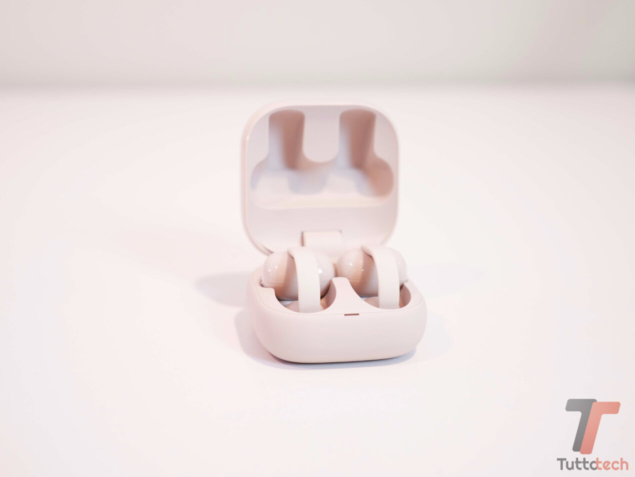 Recensione Sony LinkBuds Clip: le prime open di Sony che suonano come si deve