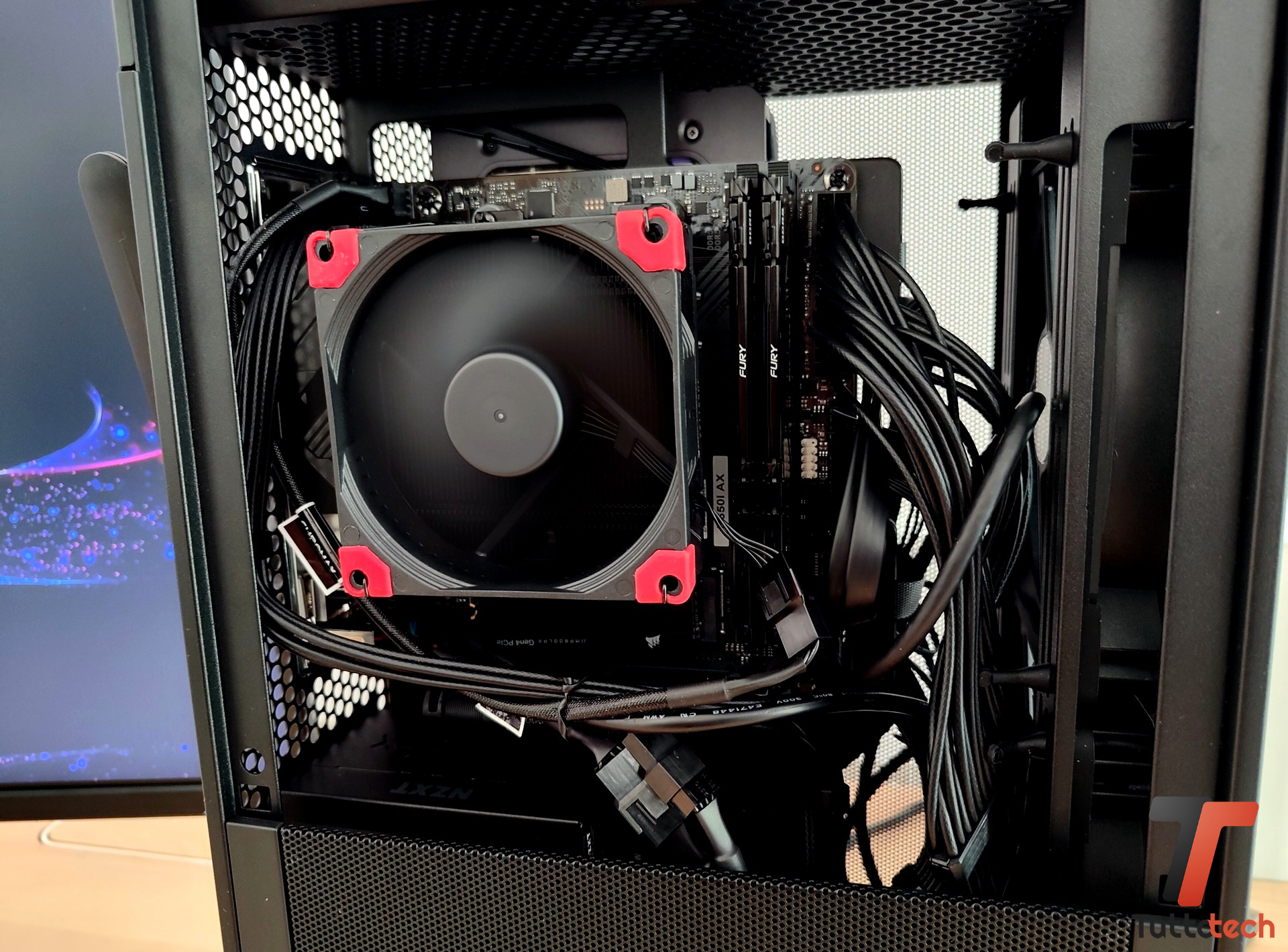 Le Build di TuttoTech - Mini ITX Gaming-tt-4