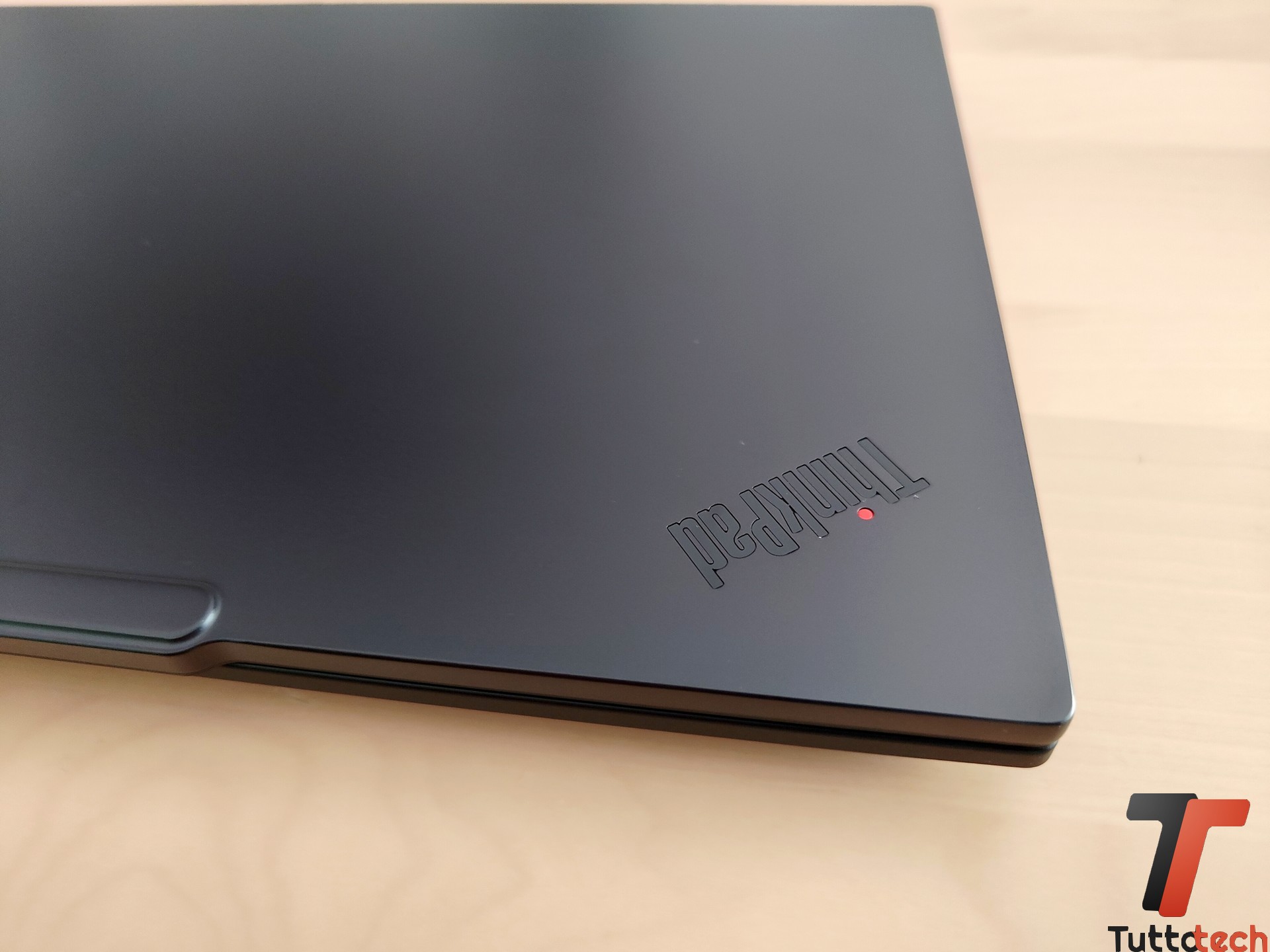 Lenovo ThinkPad E14 Gen 7-tt-1
