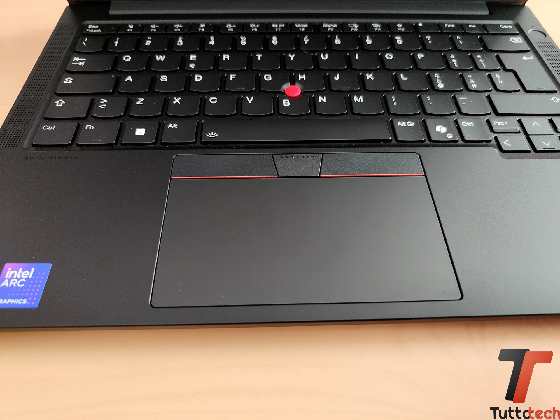 Lenovo ThinkPad E14 Gen 7-tt-11