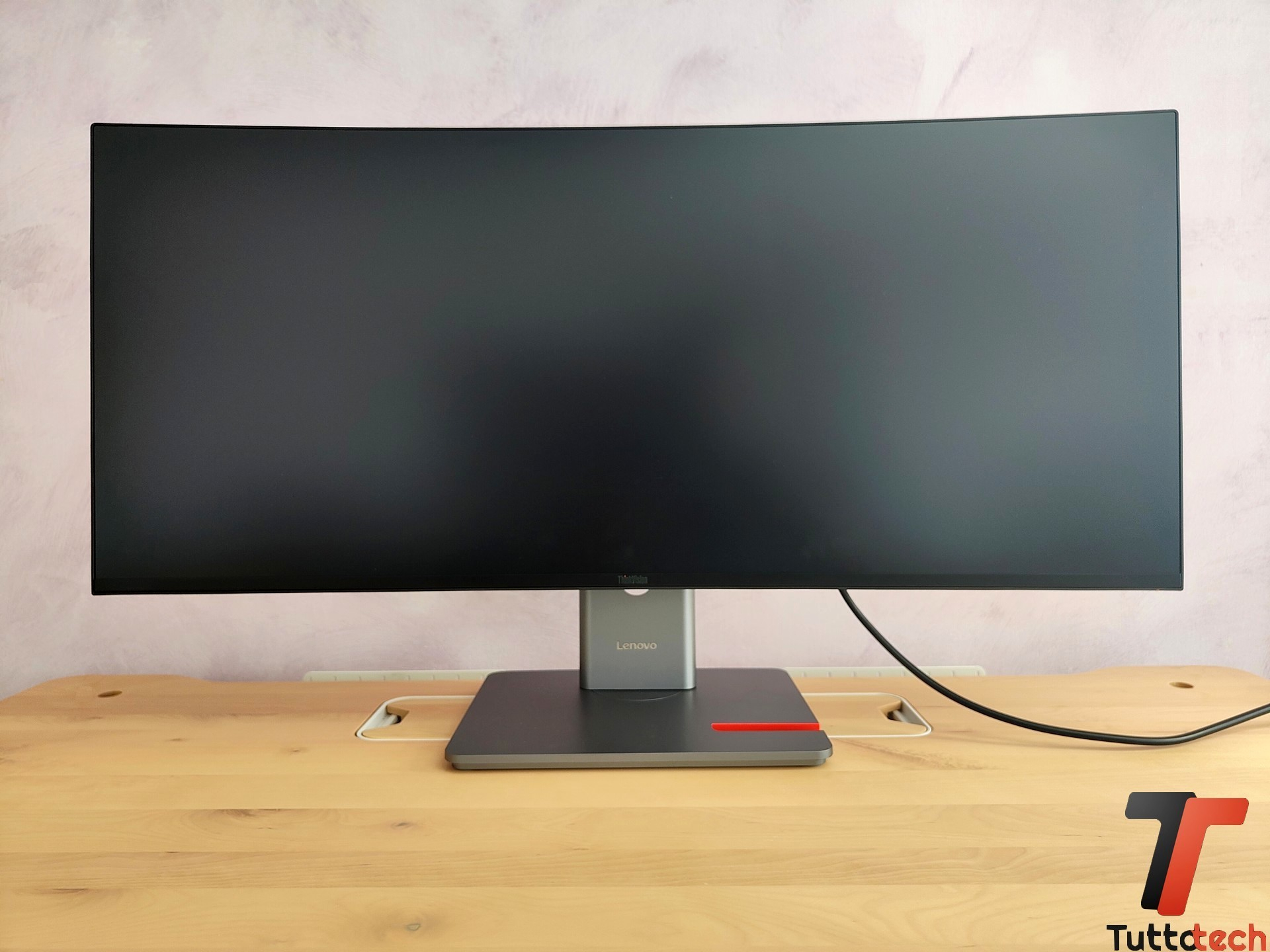 Lenovo ThinkVision P34WD-40-tt-1