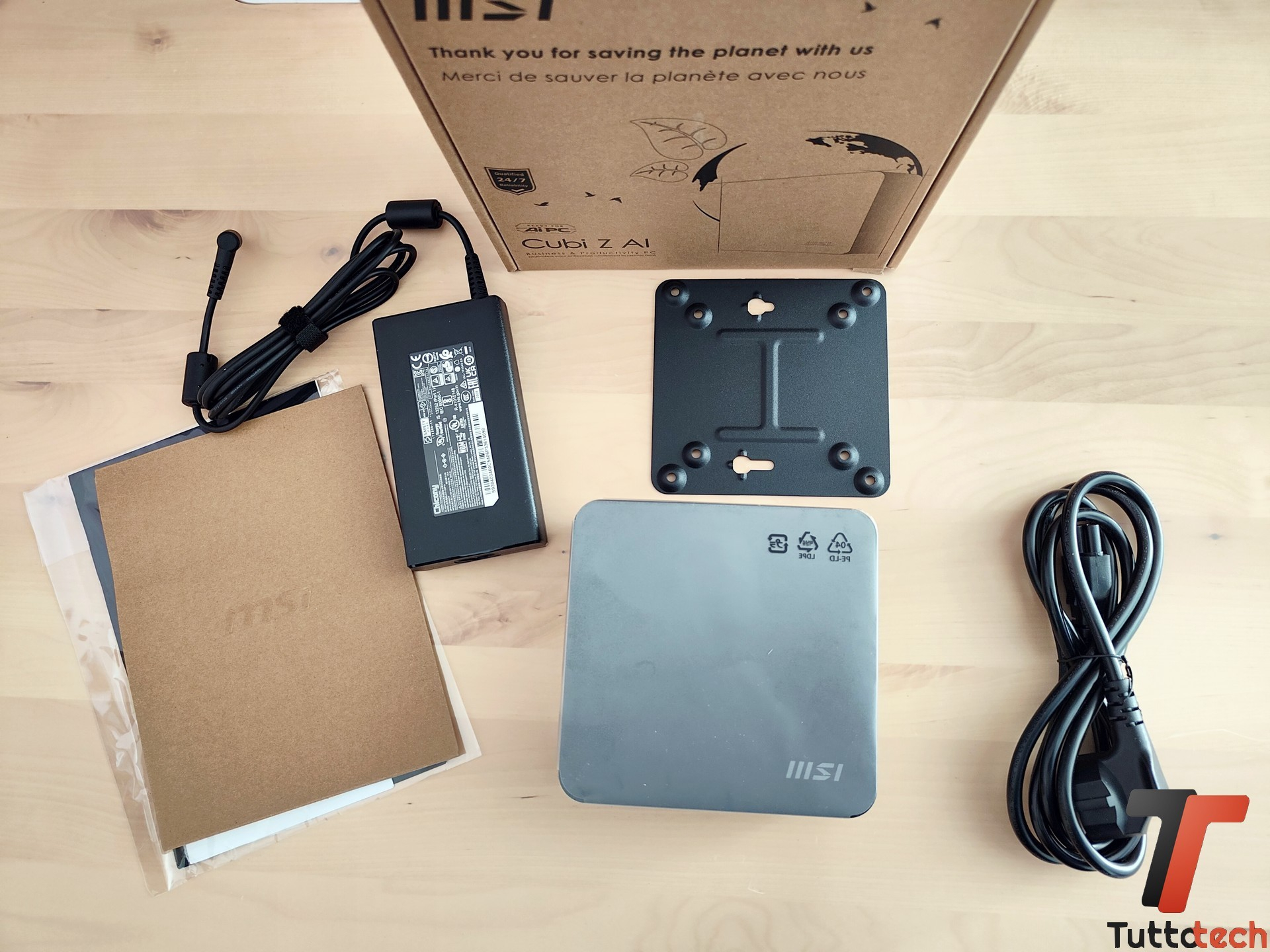 Recensione MSI Cubi Z AI 8M: è un mini PC potente e versatile per lavorare 13