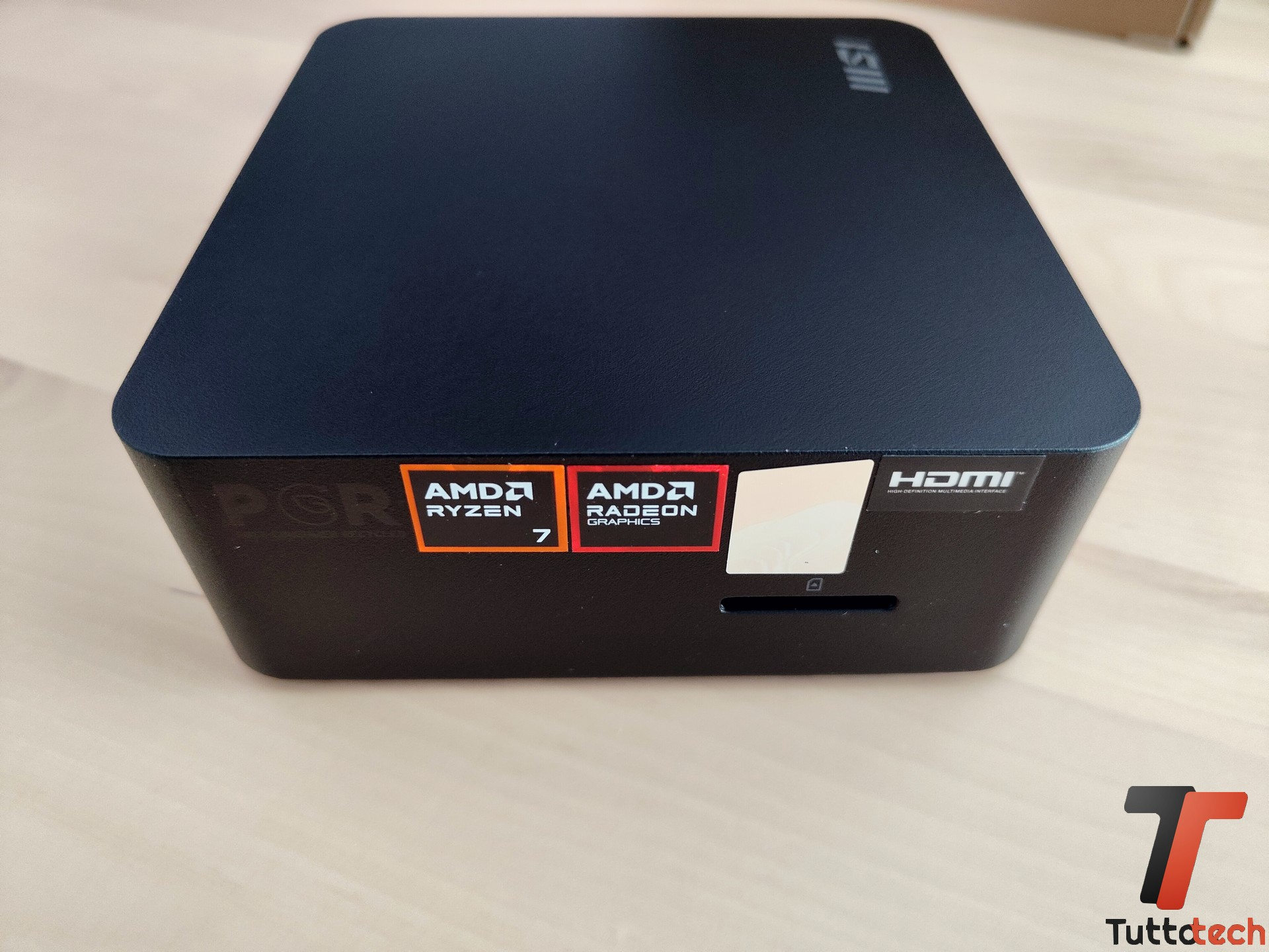 MSI Cubi Z AI 8M-tt-7