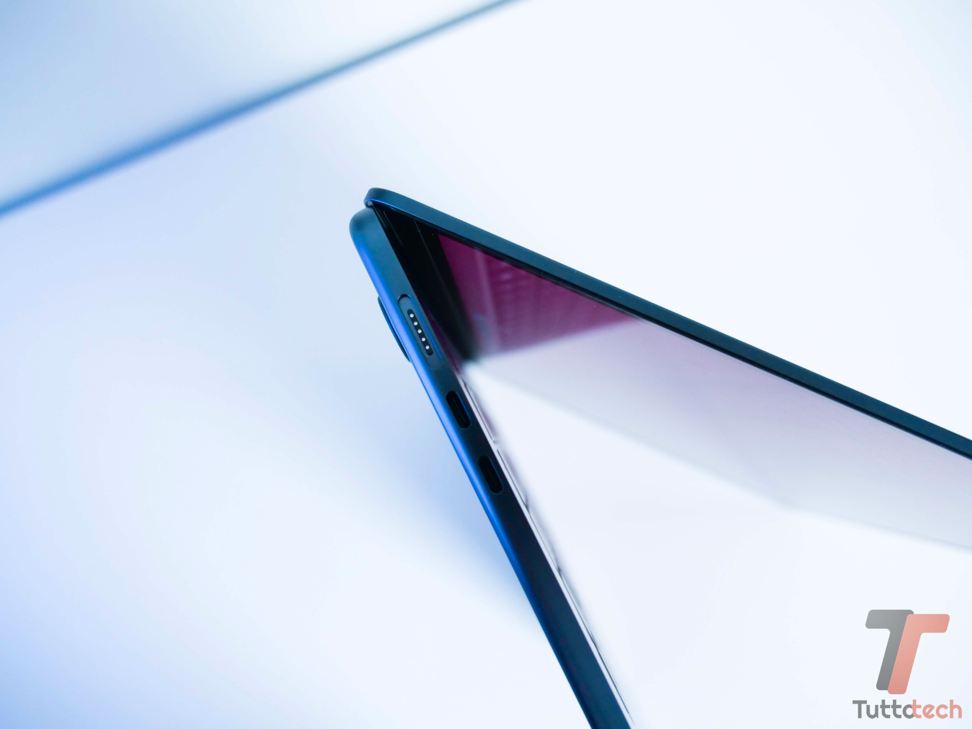 Recensione MacBook Air M5: il notebook (quasi) perfetto esiste. E non ha ventole 10